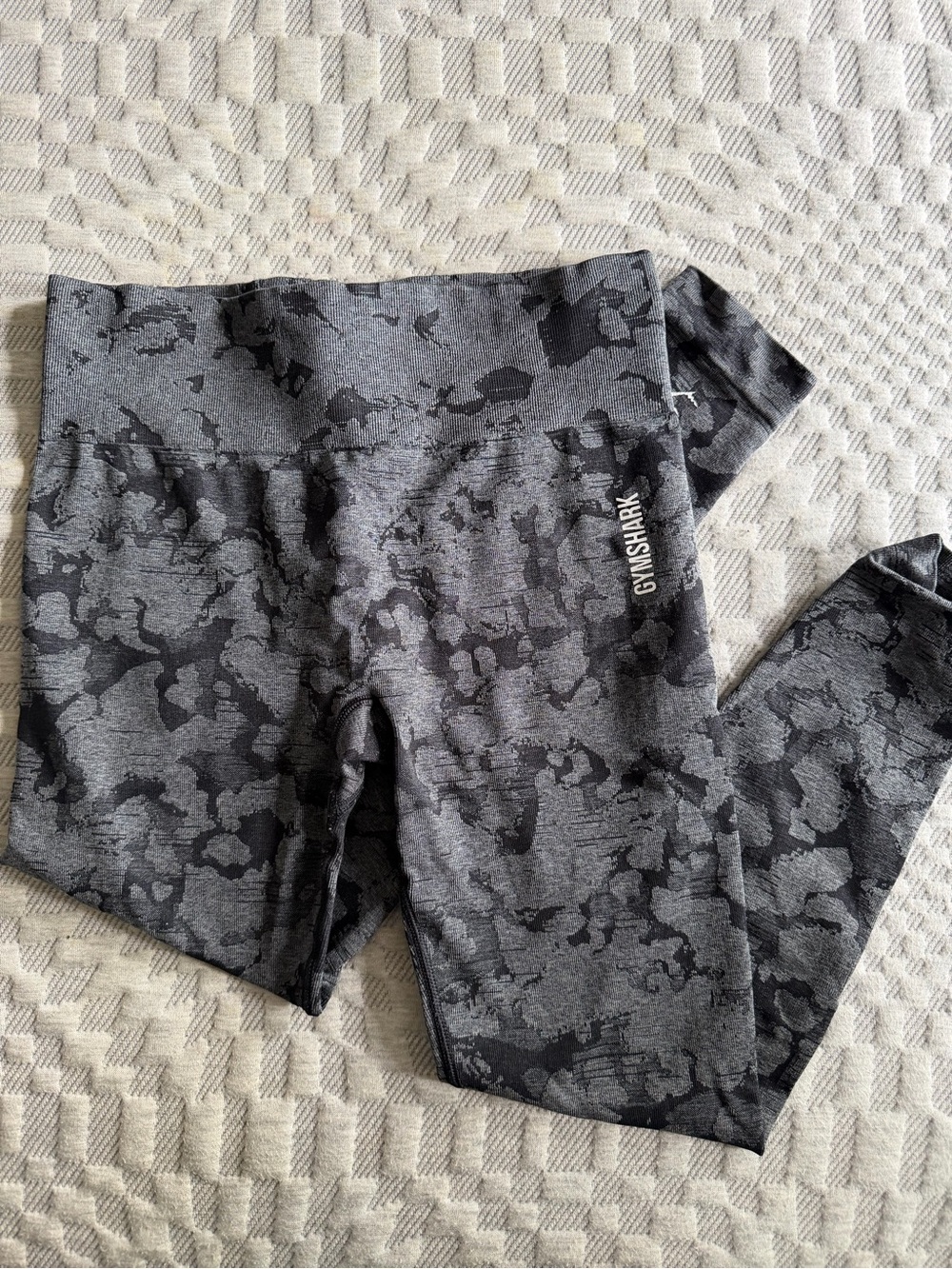 Gymshark Kids Gray & Black Camo Leggings
